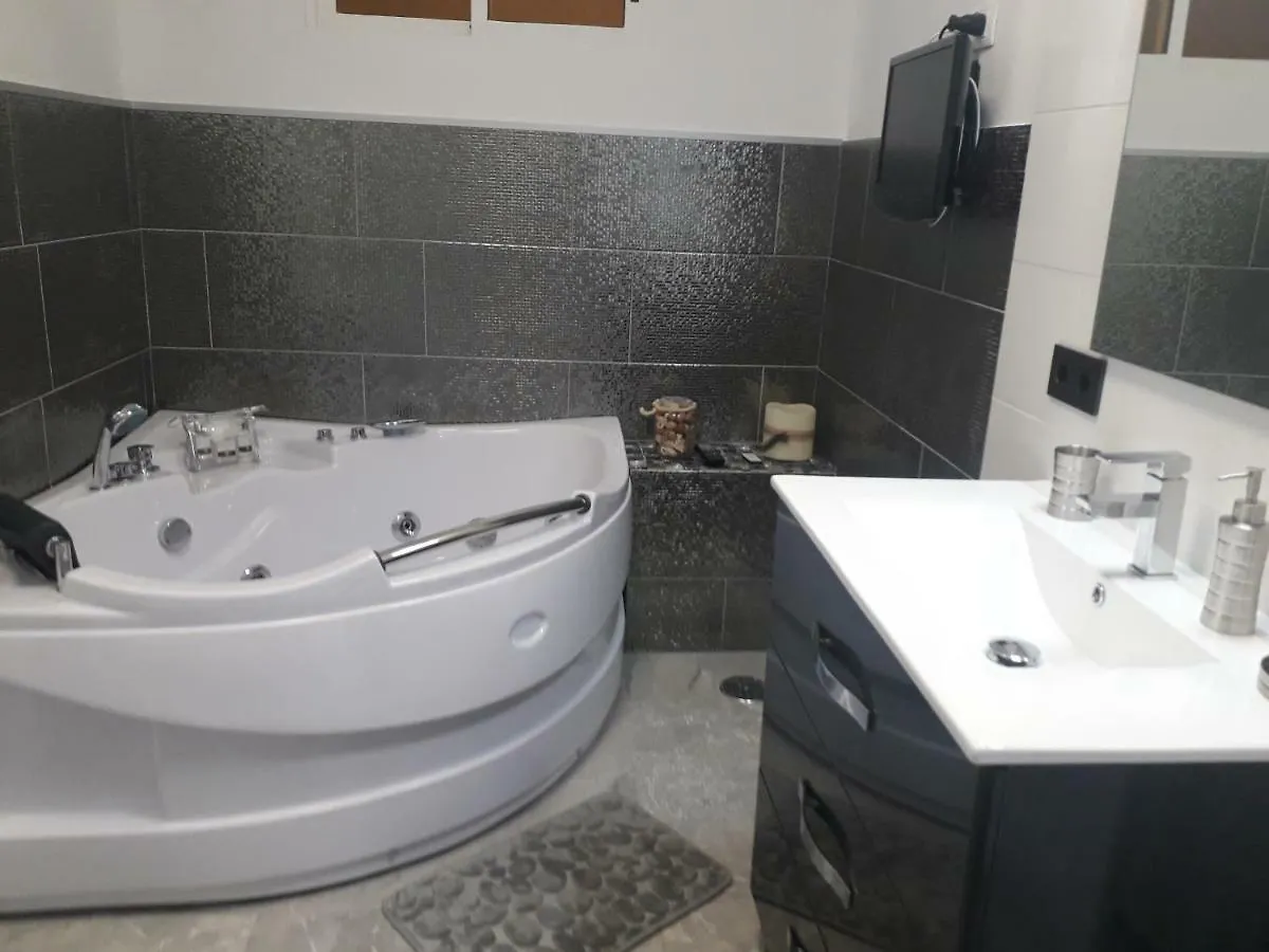 Apartamento Con Jacuzzi Vistas A La Piscina Costa Calma 0*,